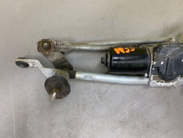 07 08 09 10 11 12 Nissan Sentra Front Windshield Wiper Motor W/ Transmission