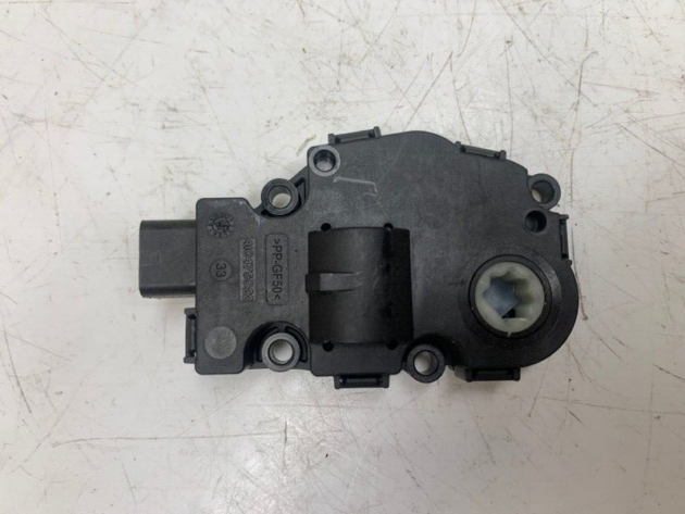 15 16 17 18 BMW X6 X6M F16 Heater Blend Door Actuator OEM 64119321034