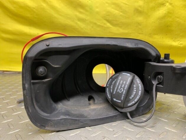 18 19 20 21 22 23 Audi Q5 Fuel Filler Door OEM 8V4010545