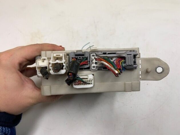 07 08 09 Lexus LS460 Dash Fuse Box Junction Module OEM 82730-50480