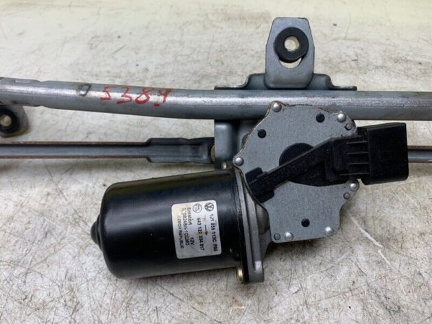 02 2003 2004 2005 Volkswagen Jetta Front Windshield Wiper Motor W/Regulator OEM