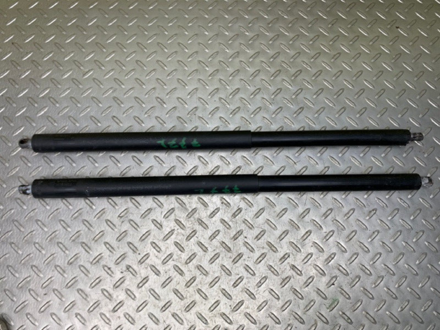 08 09 10 11  Volvo C70 Rear Trunk Lift Convertible Shock Strut Support Set OEM