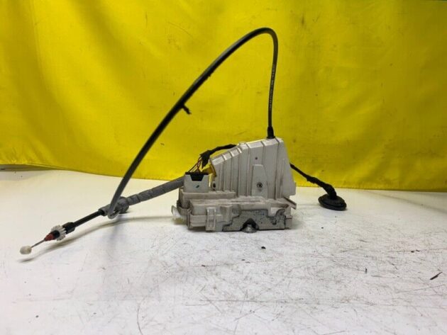 06 07 08 09 Mercedes W251 Passenger Right Front Door Lock Latch Actuator OEM