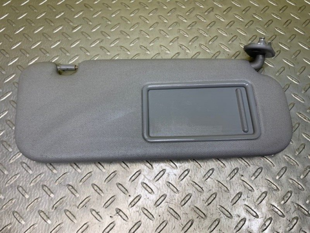 14 15 16 17 Hyundai Accent Right Passenger Sun Visor OEM 852201R1708M