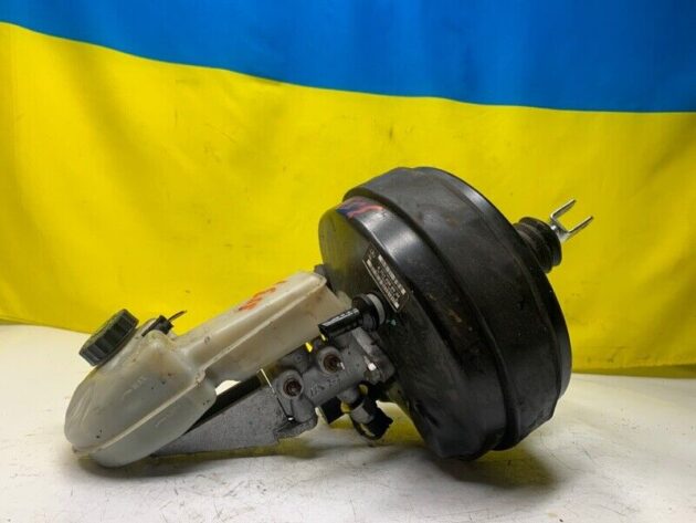 06-07 Mercedez-Benz W251 R-Class Power Brake Booster W/ Master Cylinder OEM