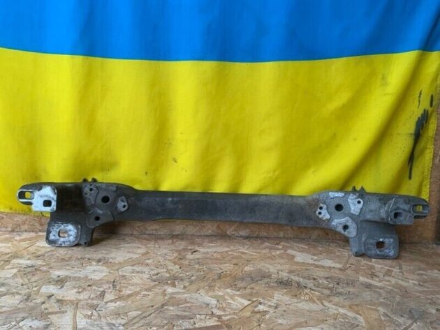 05 06 07 08 Bentley Continental GT Front Engine Crossmember Mount Subframe Bar