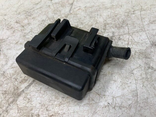 07 08 09 10 Mini Cooper S Clubman R55 Under Hood Fuse Relay Box OEM