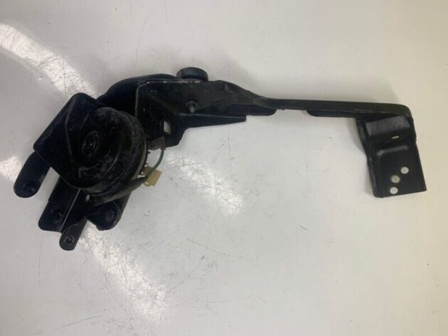 03 04 05 06 Mercedes-Benz W211 Headlight Support Bracket Left Driver Side OEM