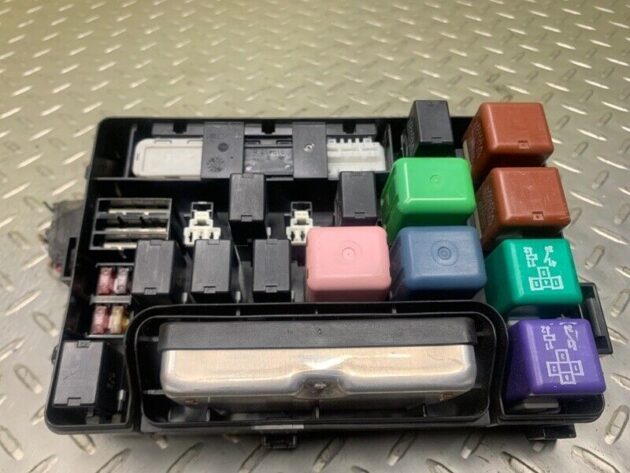 01 02 03 04 05 06 07 08 09 10 Lexus SC430 Fuse Relay Box OEM 8274224010