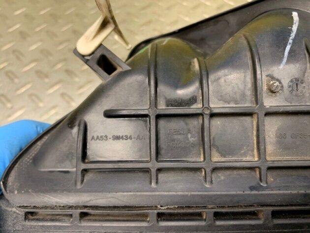 10 11 12 13 14 15 16 17 18 19 Lincoln MKS Intercooler Air Duct OEM AA539M434AA