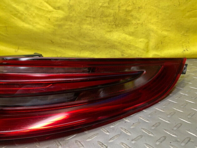 17 18 19 20 21 Porsche Panamera 4 Rear Right Side Tail Light OEM 971945092C