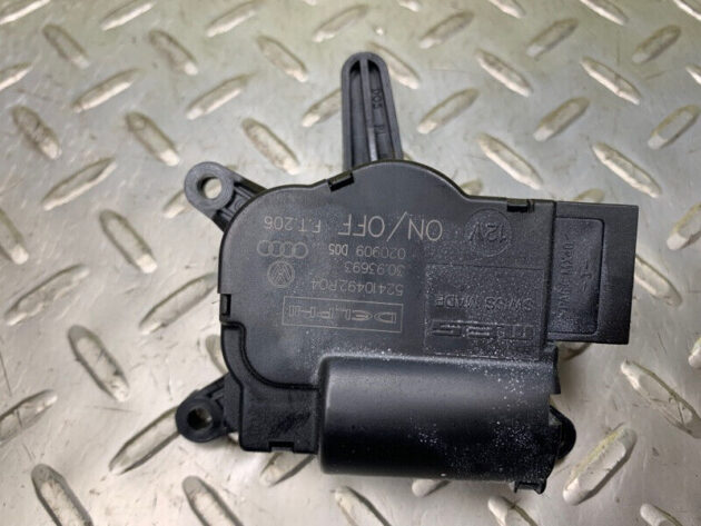 07 08 09 10 Porsche Cayenne Flap motor actuator OEM 52410492R04