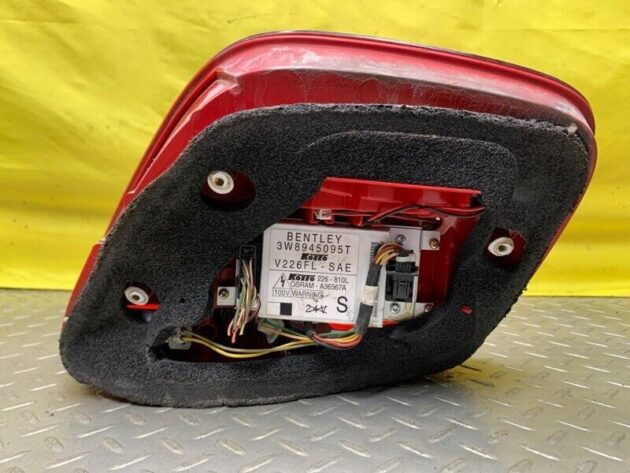 05 06 07 08 09 10 Bentley Continental GT Rear Left Taillight OEM 3W8945095T