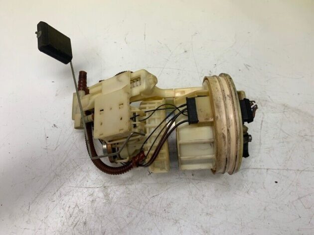 03 04 05 06 07 08 09 Mercedes-Benz W211 Secondary Fuel Level Pump Unit OEM