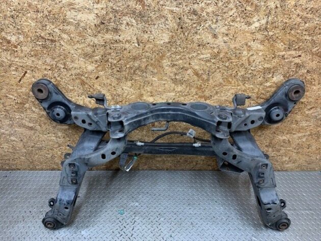 13 14 15 16 Lincoln MKS Rear Crossmember Suspension OEM DA5Z5R003G