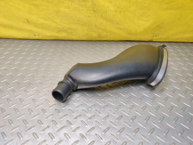 17 18 19 20 Porsche Panamera Air Intake Duct OEM 971128629