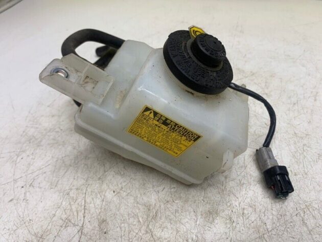 10 11 12 13 14 15 Toyota Prius 1.8L Brake Master Cylinder Reservoir OEM