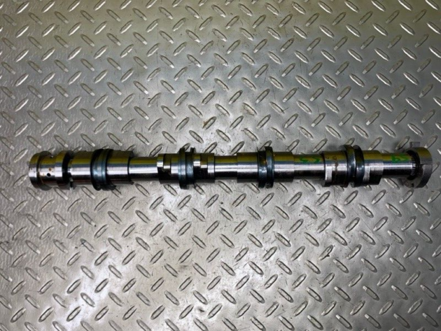 21 22 Cadillac Ct5 Camshaft OEM 55511529