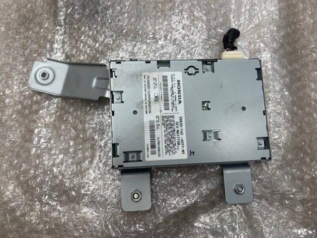 08 09 10 Honda Accord Audio Equipment Radio Satellite Receiver OEM