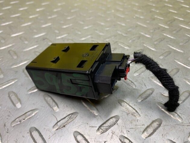 20 21 22 Cadillac Ct5 USBCharger Power Converter Module OEM 13518992