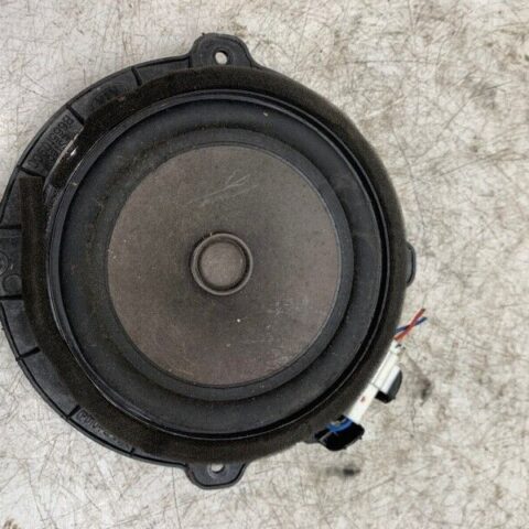 10 11 12 12 Kia Forte  Front Door Speaker Left or Right OEM  96330-1M000