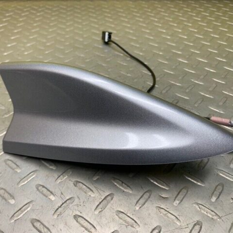 17 Acura MDX Shark Fin Roof Antenna OEM 39150-TZ6-A11ZC