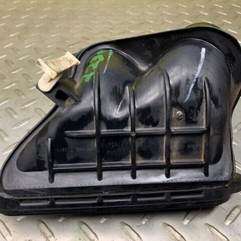 10 11 12 13 14 15 16 17 18 19 Lincoln MKS Intercooler Air Duct OEM AA539M434AA