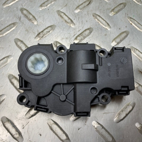 23 22 21 20 19 18 17 Porsche Panamera 4 971 HVAC Servomotor OEM PAB82051101