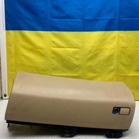 07 08 09 10 11 12 Mercedes-Benz W221 S-CLASS Dash Glove Box Compartment Storage