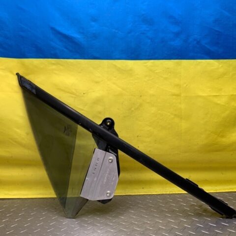 05 06 07 08 09 Bentley Continental GT Front Left Passenger Door Vent Window OEM