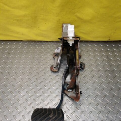14 15 16 17 18 Nissan Rogue Brake Pedal Assembly OEM 465014BA0B