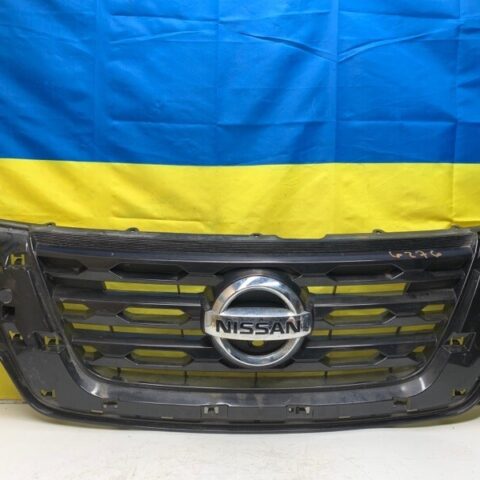 17 18 19 20 Nissan Pathfinder Front Upper Radiator Grille ONLY 34K Miles  OEM