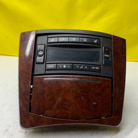 2006 06 Cadillac SRX A/C Temperature Control W/Heated Seat  W/ Ashtray OEM