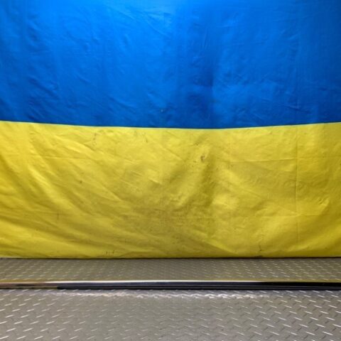 09 08 07 06 Bentley Continental Flying Spur Front Right Window Chrome Strip Trim