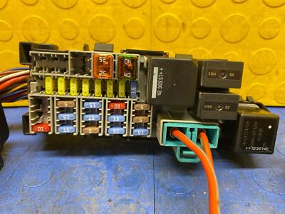 0558544589021fbf639073f0371d5c64 11 12 13 14 15 16 VOLVO XC60 Under Dash Cabin Fuse Box OEM DPN13800159HWB