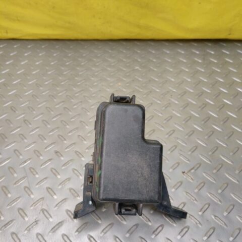 11 12 13 Kia Optima Hybrid RH Under Hood Relay Fuse Box OEM 919504R041