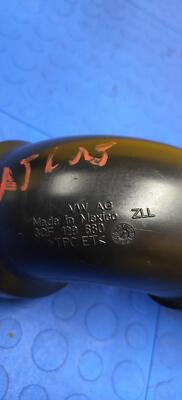 08a3d991db07ade611cc4f18fdda4374 19 20 21 22 23 VW ATLAS 3.6L Engine Air Cleaner Hose OEM 3QF129680