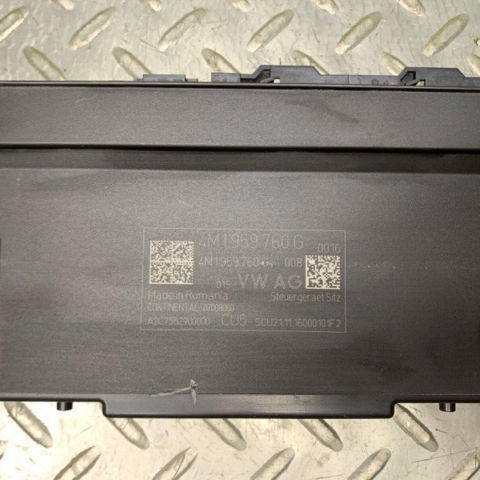 17 18 19 20 21 22 Audi Q7 Rear 3rd Third Row Seat Control Module OEM 4M1959760G
