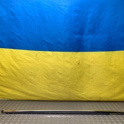 06 07 08 09 Bentley Continental Flying Spur Rear Left Window Chrome Strip Trim