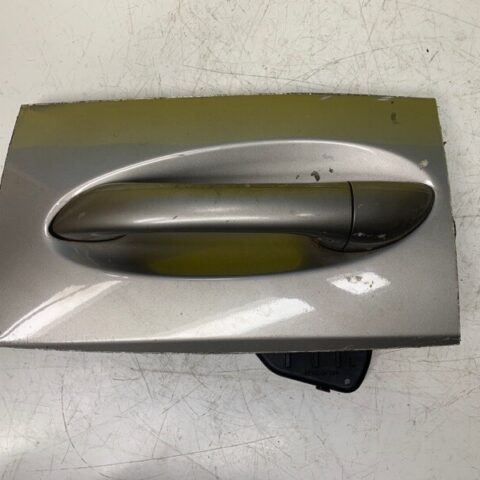 06 07 08 09 10 Mercedes-Benz W251 Rear Left Exterior Door Handle  OEM