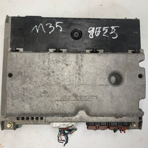 06 07 08 09 10 Infiniti M35 Audio Equipment Radio Amplifier OEM 28060EH11C