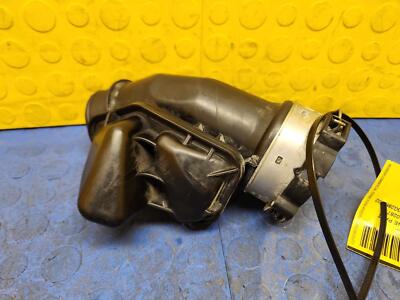 16 17 18 19 20 21 22 23 VOLVO XC60 2.0L Intercooler Air Dukt Hose OEM 31422061