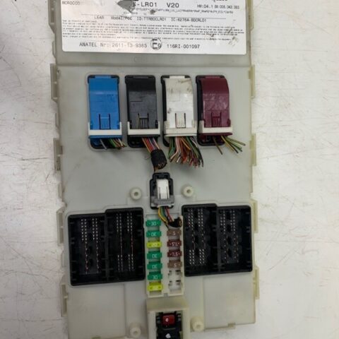 2015-2016 Mini Cooper S Coupe 2.0L front Body Fuse Junction Control Box OEM