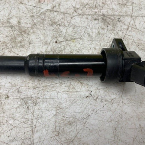 2013 2014 2015 2016 2017 KIA Soul PS 2.0 L Ignition Coil Igniter OEM 27300-2E00