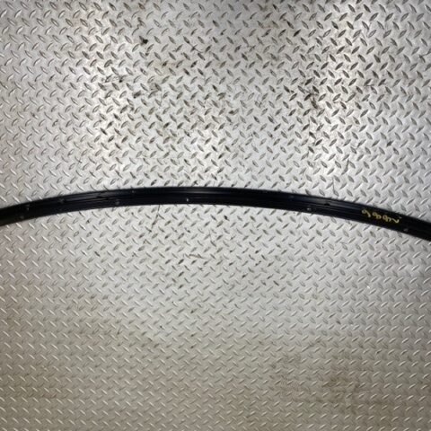 13 14 Mercedes-Benz Convertible Roof Rail Header Panel Bracket OEM 2077200047