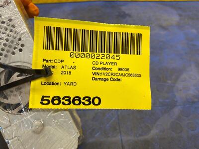 12ac898fff8710004cdea8ea74e880d6 18 19 VW ATLAS Radio AM FM CD Player Receiver OEM 3Q0035844B