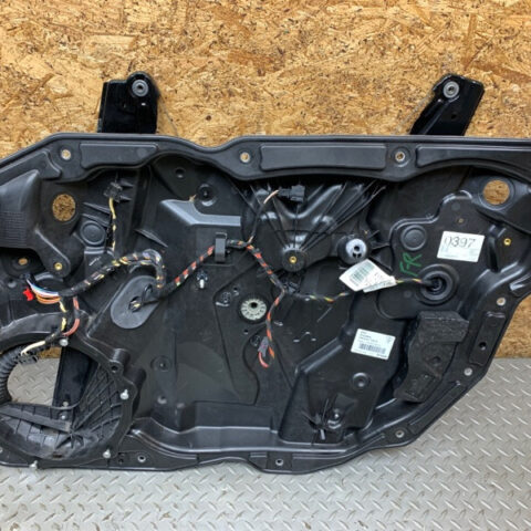 11 12 13 14 15 16 Porsche Cayenne Front Right Door Window Regulator w/ Panel OEM