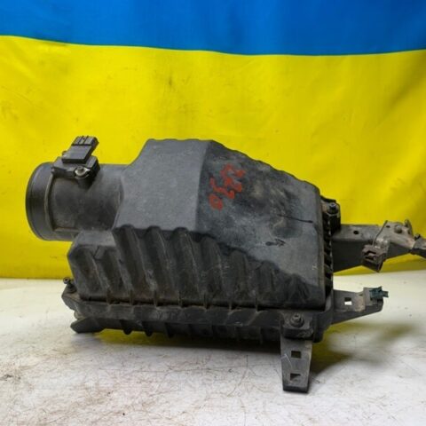 2010 2011 2012 2013 Acura MDX  3.7L Upper Air Cleaner Filter Box OEM