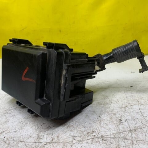 07 08 09 10 11 12 13 Acura MDX 3.7L Under Hood Fuse Relay Box Left Side OEM