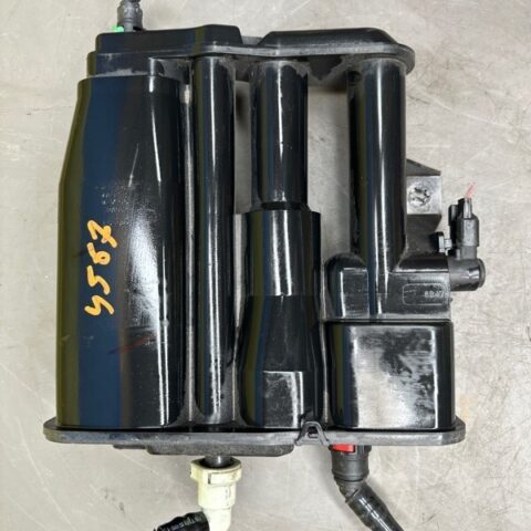 18 19 20 21 Chevrolet Equinox Fuel Vapor Charcoal Canister OEM 84823733